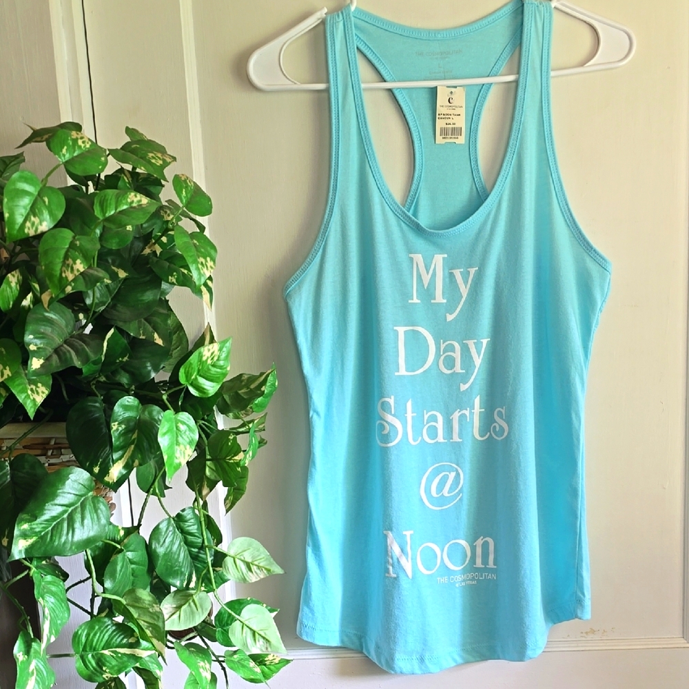 Cosmopolitan Light Blue Graphic My Day Starts At Noon Tank Top Large